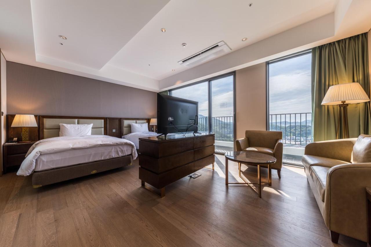 Stanford Hotel&Resort Tongyeong Værelse billede